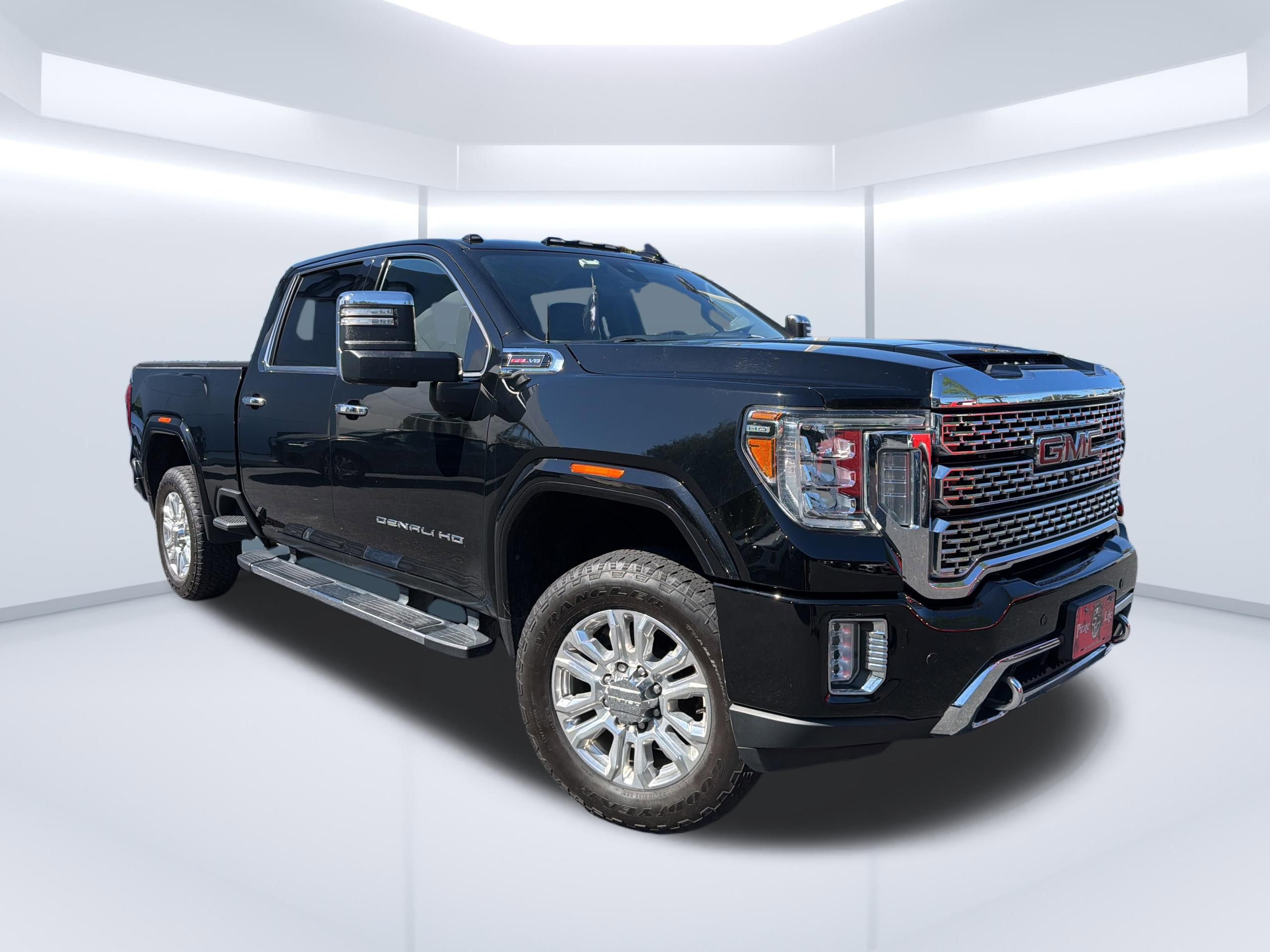 Used 2020 GMC Sierra 2500 Denali w/ Denali Ultimate Package image 1