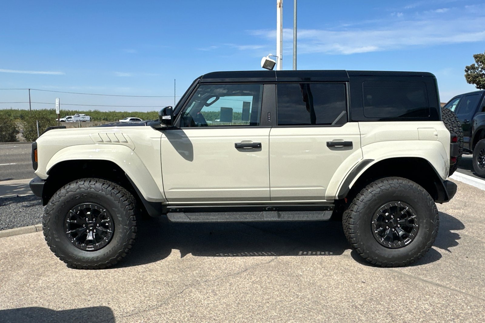 New 2026 Ford Bronco Raptor AWD/4WD image 7