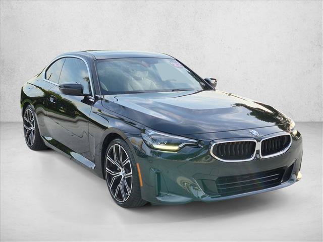 Used 2022 BMW 230i Coupe w/ Convenience Package RWD image 3