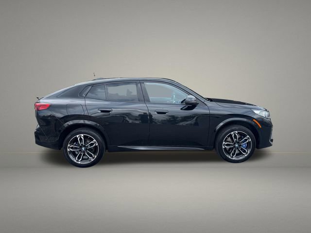 Used 2025 BMW X2 xDrive28i w/ M Sport Package image 6