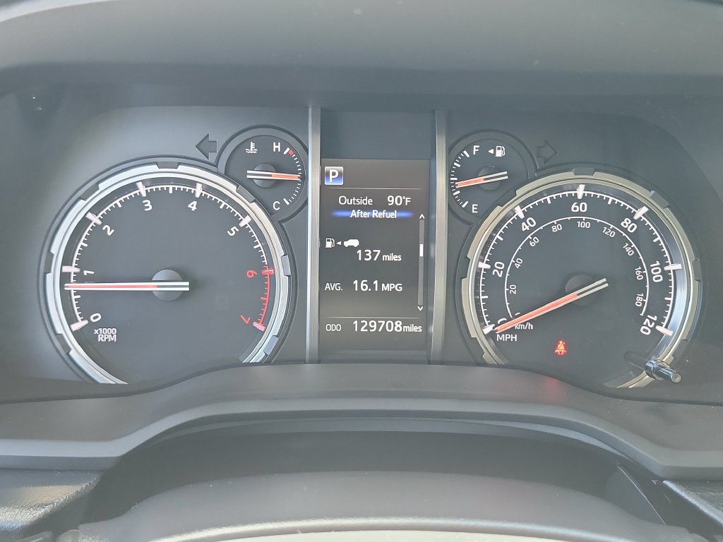 Used 2023 Toyota 4Runner TRD Off-Road Premium w/ Moonroof Package AWD/4WD image 13