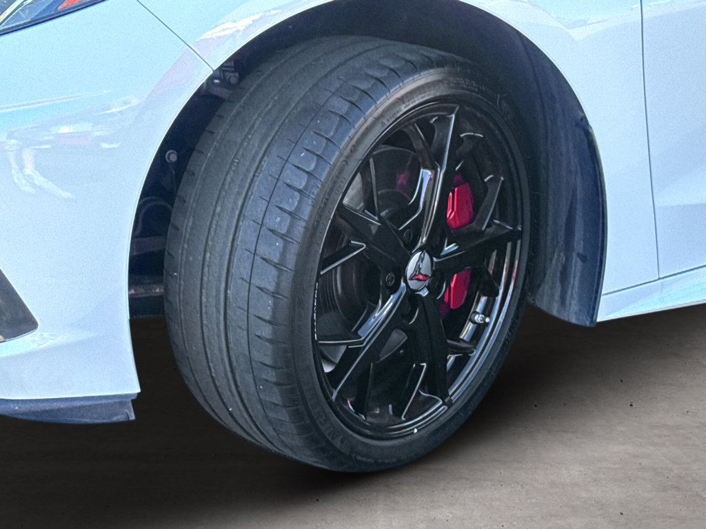 Used 2021 Chevrolet Corvette Stingray Premium Cpe w/ Z51 Performance Package RWD image 24
