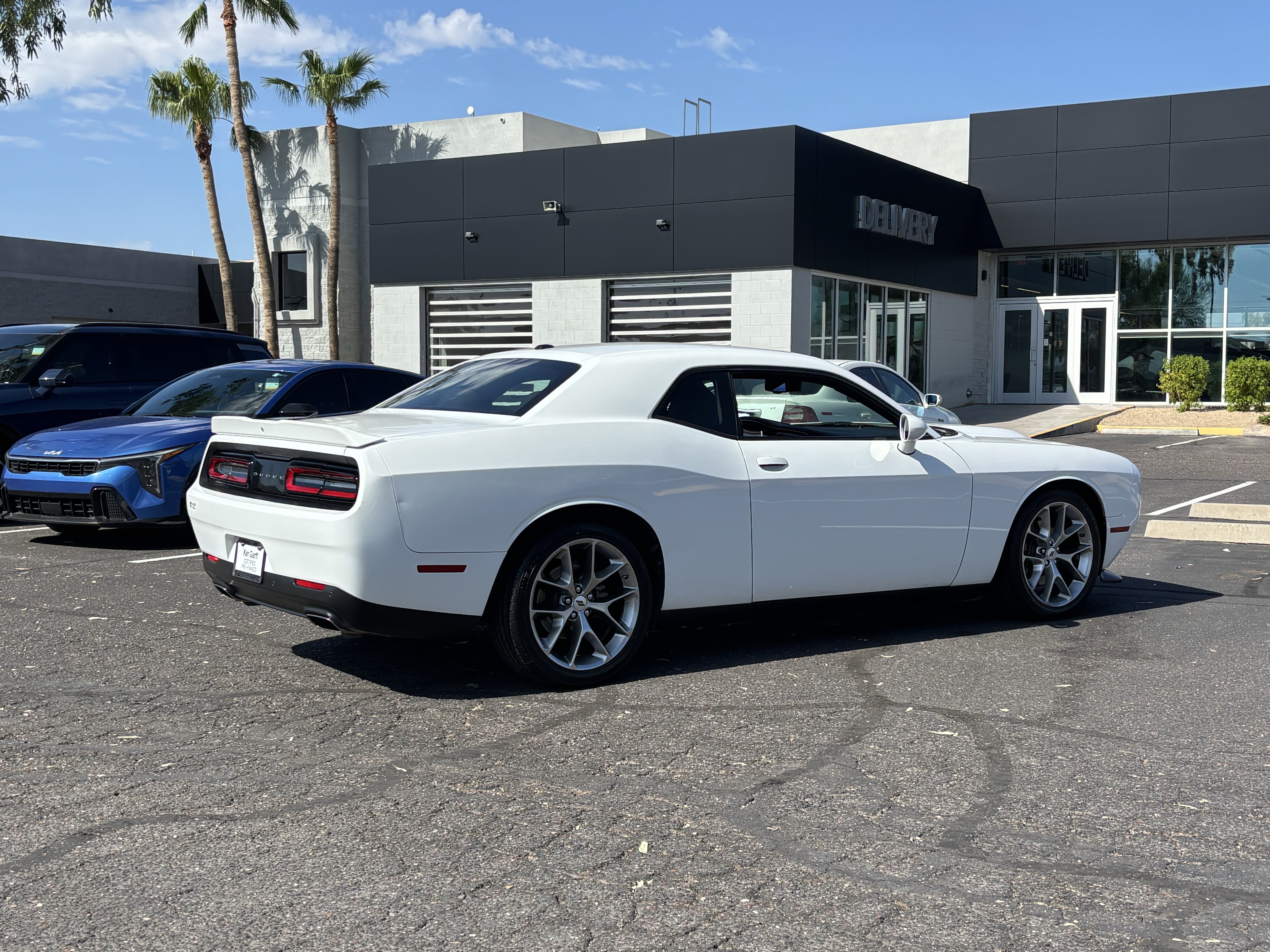 Used 2022 Dodge Challenger GT RWD image 3