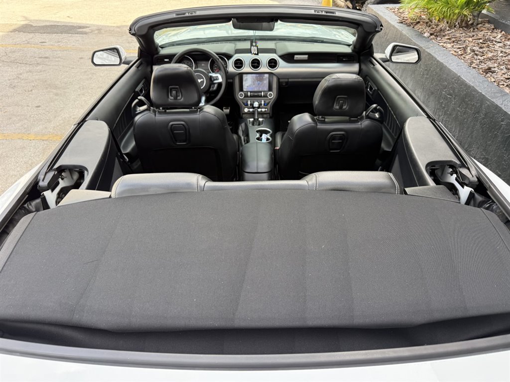 Used 2021 Ford Mustang Premium RWD image 18