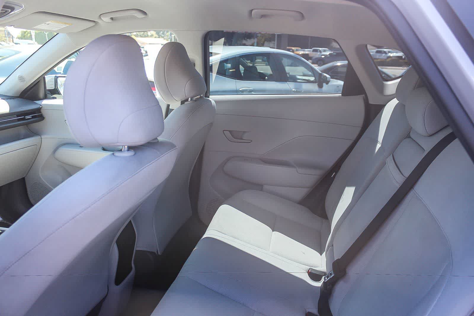 Certified 2024 Hyundai Kona SE FWD image 23