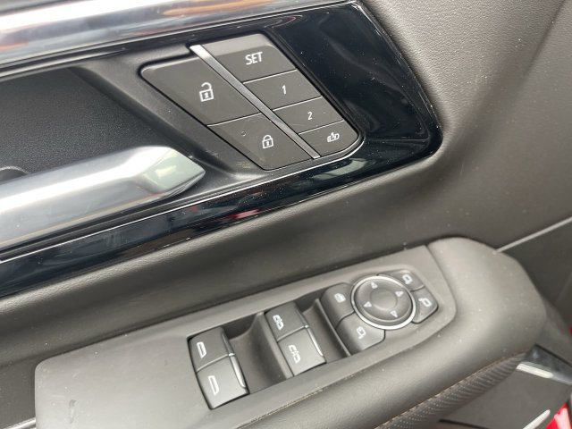 New 2026 Chevrolet Suburban High Country AWD/4WD image 13