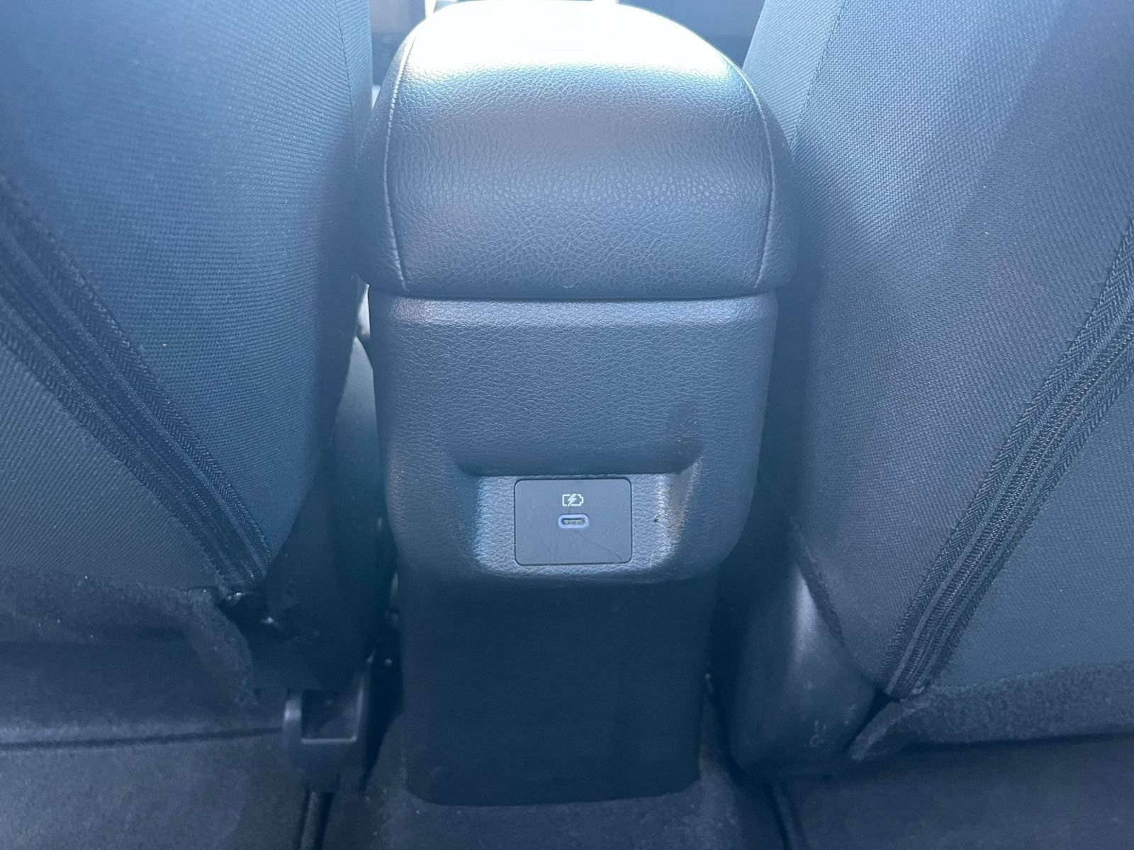 Used 2025 Nissan Versa SV FWD image 22