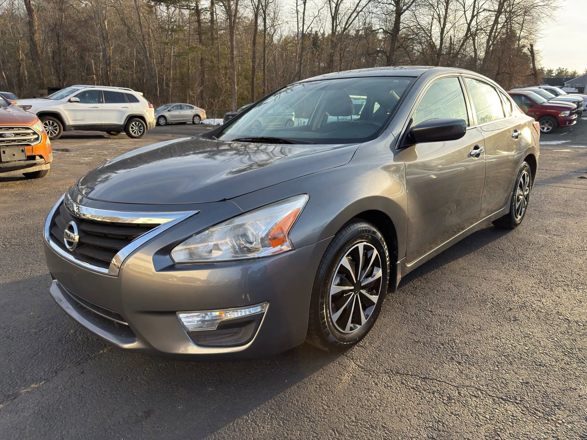 Used 2015 Nissan Altima 2.5 S w/ Power Driver Seat Package image 3