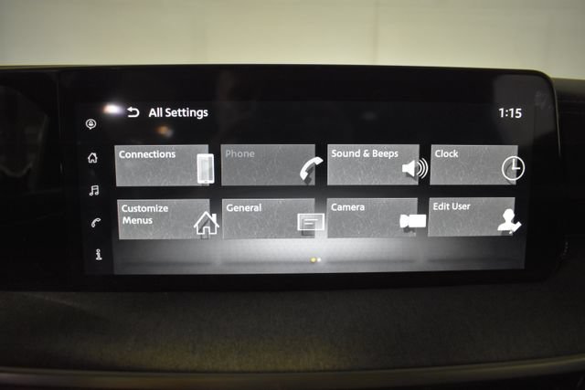 Certified 2025 Nissan Kicks SV AWD/4WD image 20