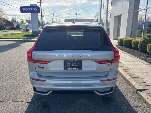 Used 2025 Volvo XC60 B5 Plus AWD/4WD image 4