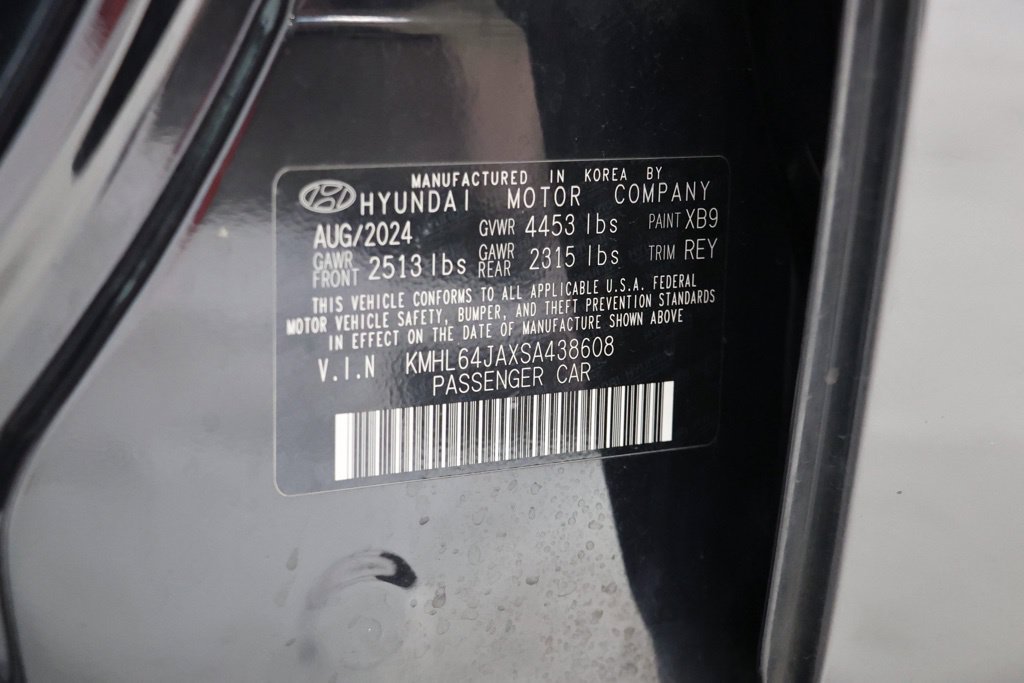 Used 2025 Hyundai Sonata SEL FWD image 32