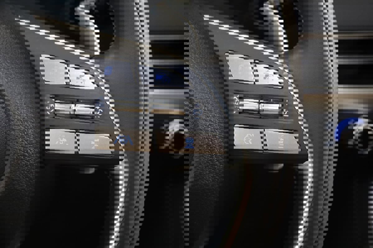 Used 2024 Hyundai Palisade Calligraphy image 40