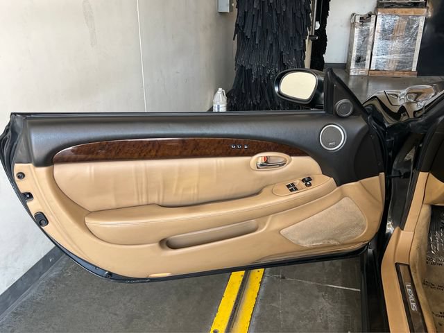 Used 2006 Lexus SC 430 Convertible w/ Preferred Accessory Pkg RWD image 27