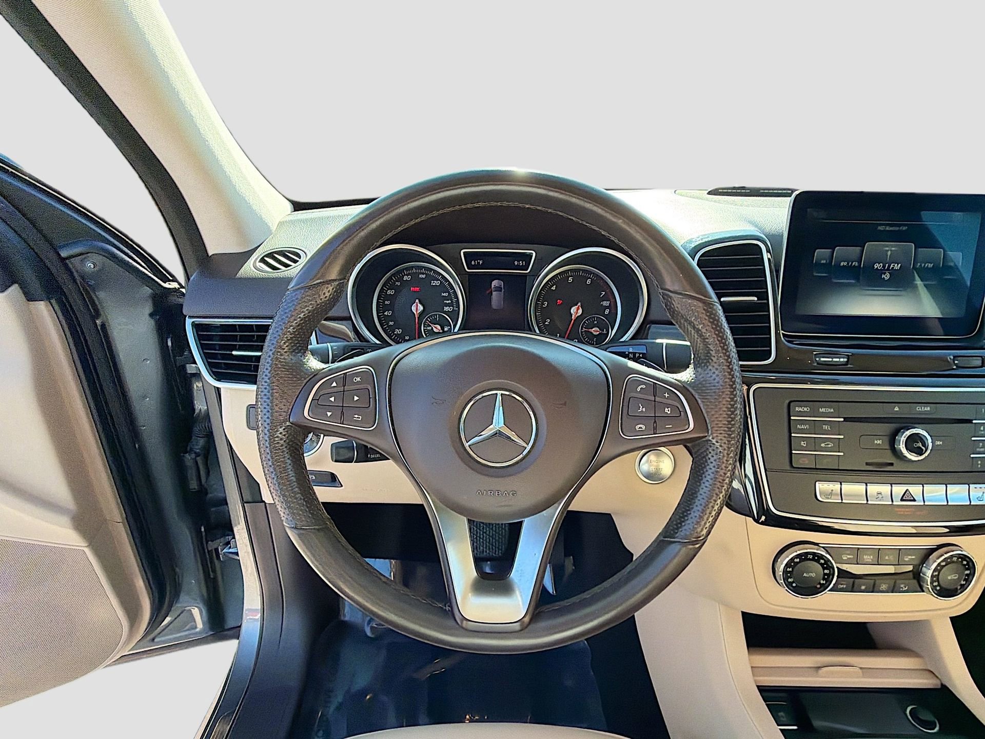 Used 2018 Mercedes-Benz GLE 350 image 39