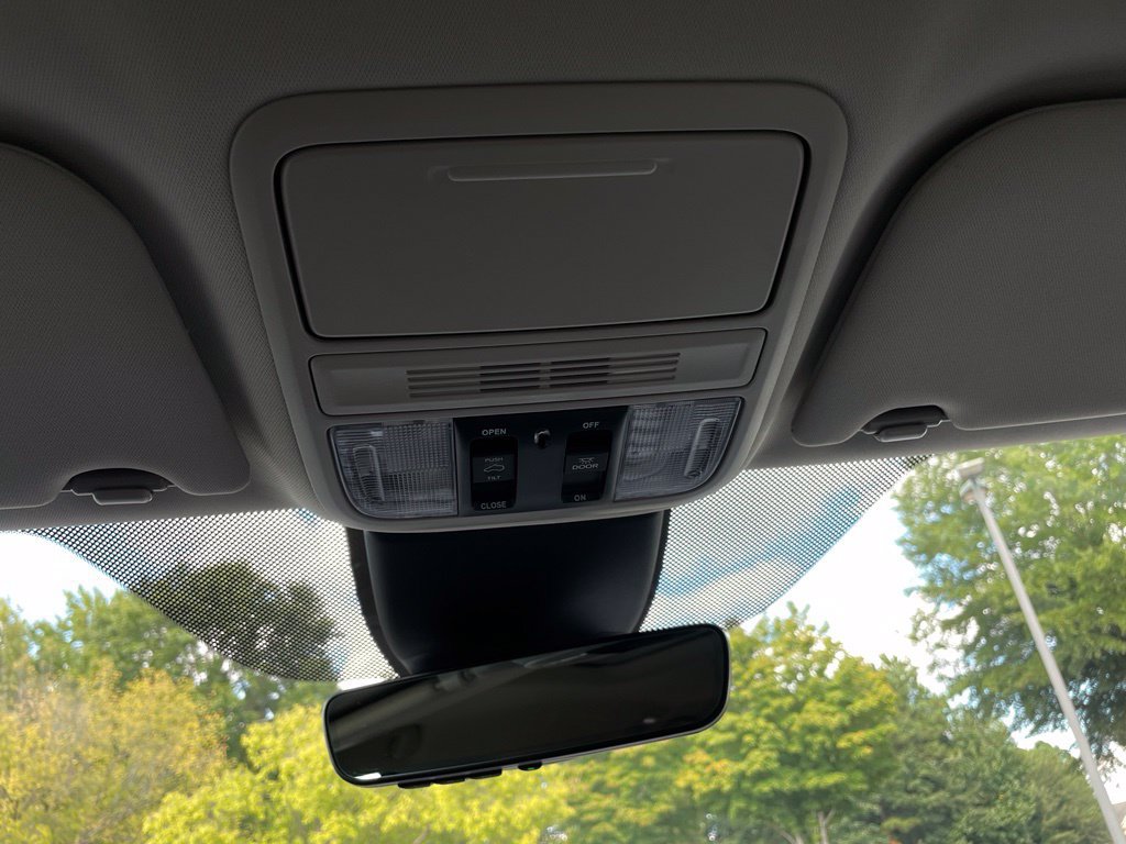 New 2027 Honda Odyssey Touring image 16