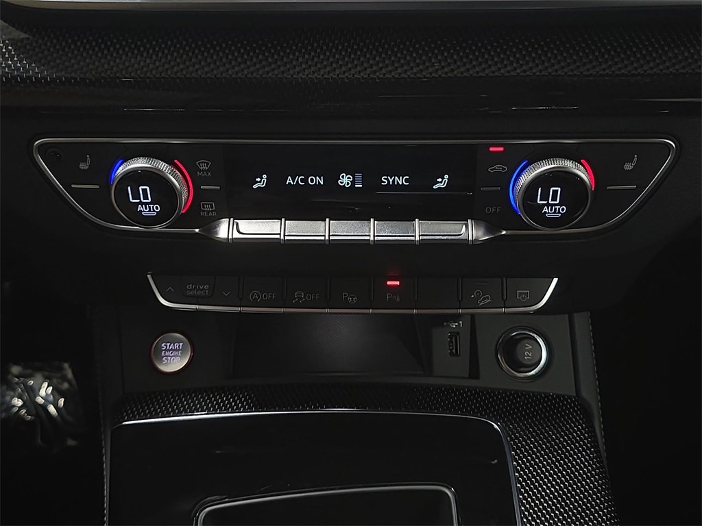 Used 2024 Audi SQ5 Prestige w/ Prestige Package image 23