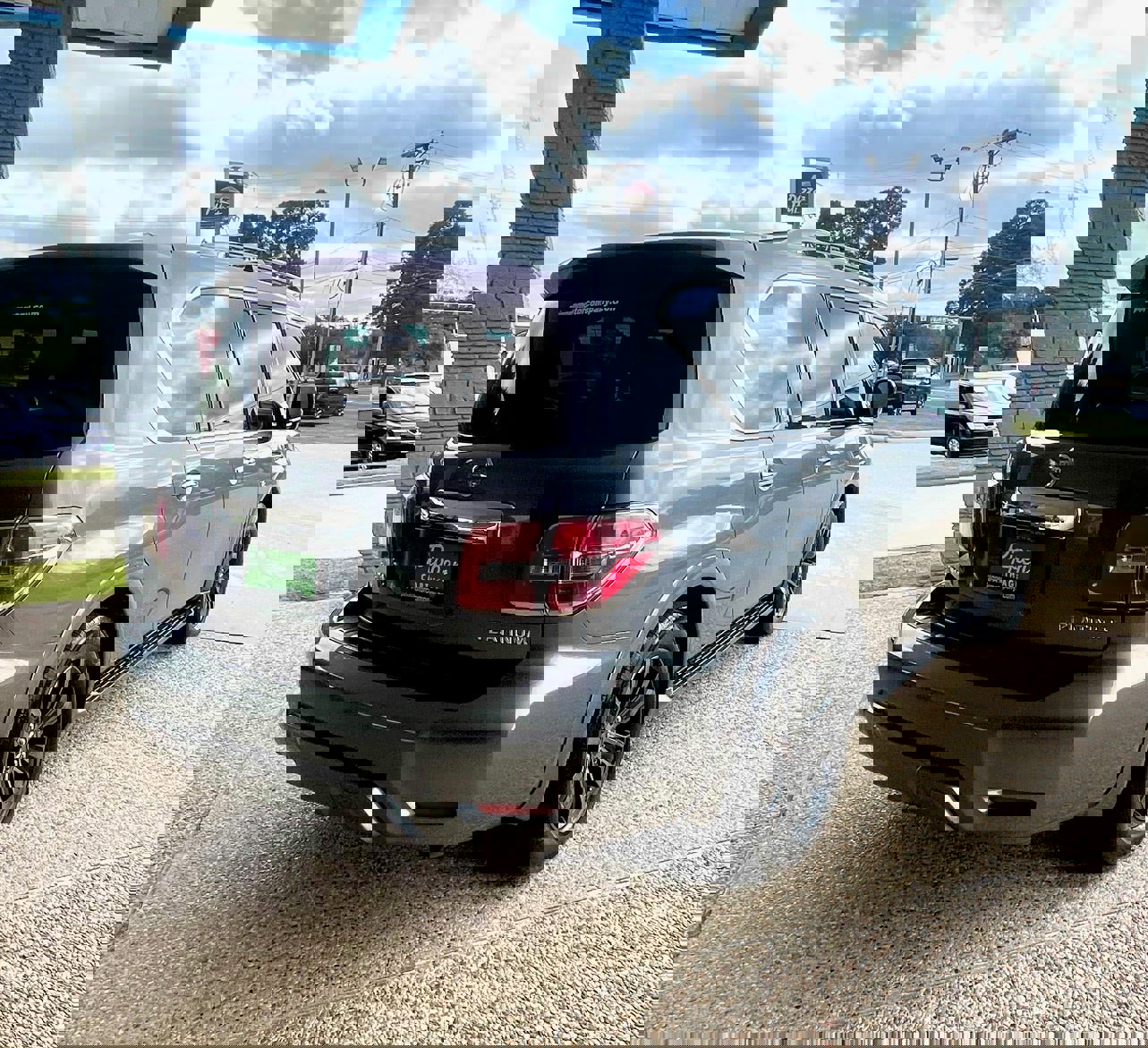 Used 2019 Nissan Armada Platinum w/ Captain's Chairs Package image 8