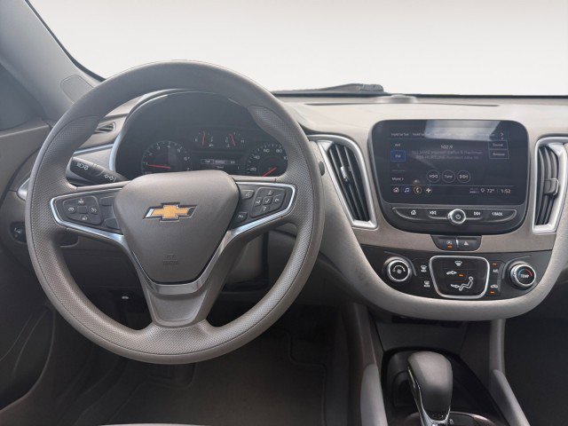 Used 2021 Chevrolet Malibu LS FWD image 2