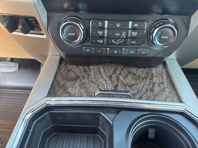 Used 2019 Ford F350 Lariat w/ Lariat Value Package AWD/4WD image 21