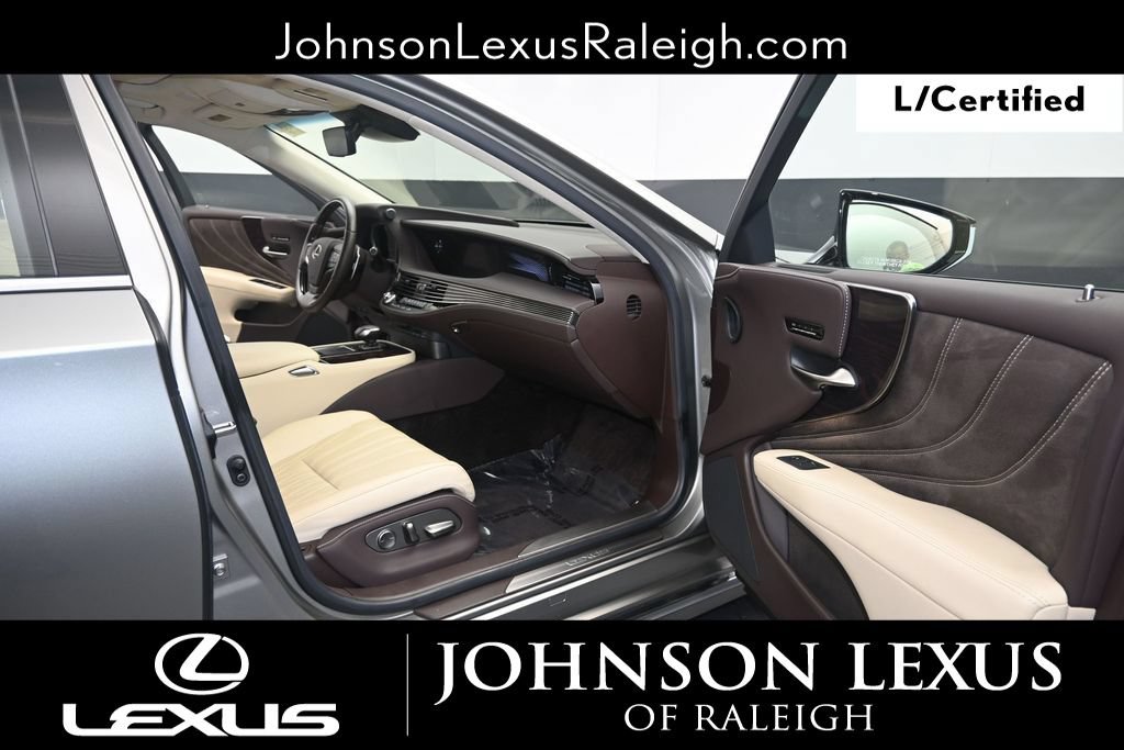 Certified 2020 Lexus LS 500 w/ Interior Upgrade Package RWD image 12
