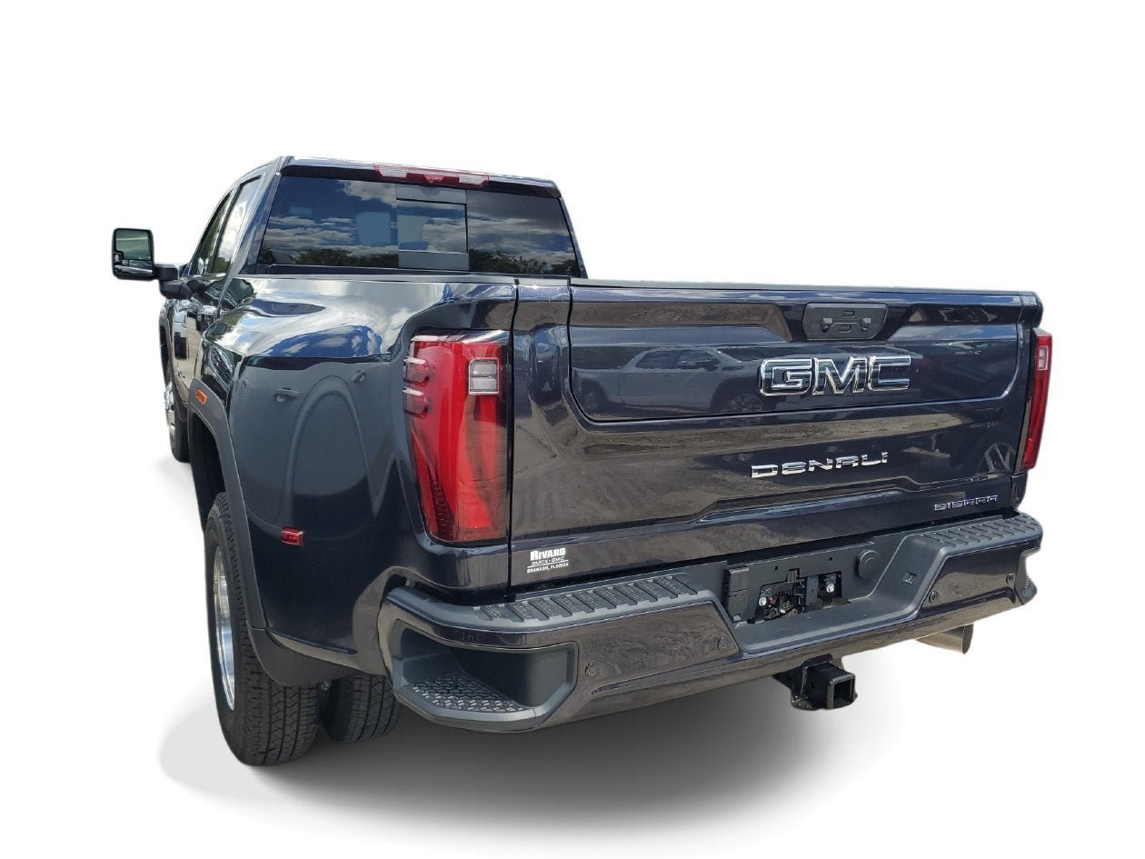 New 2026 GMC Sierra 3500 Denali Ultimate AWD/4WD image 4