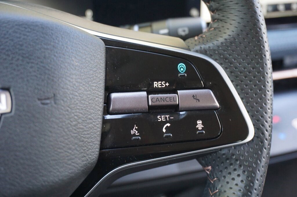 Certified 2024 Nissan Ariya PLATINUM+ e-4ORCE image 25