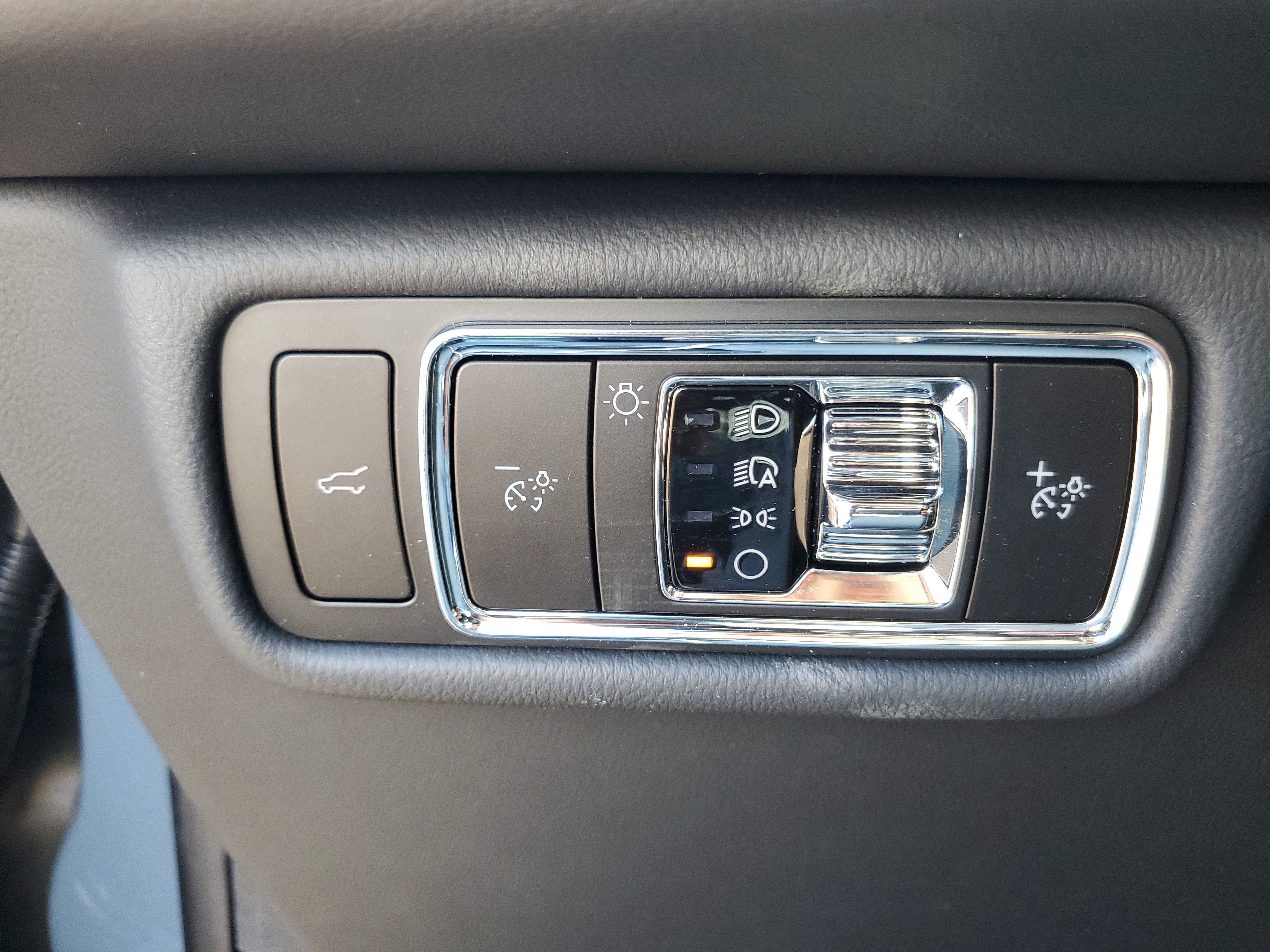 New 2026 Lincoln Aviator AWD image 13