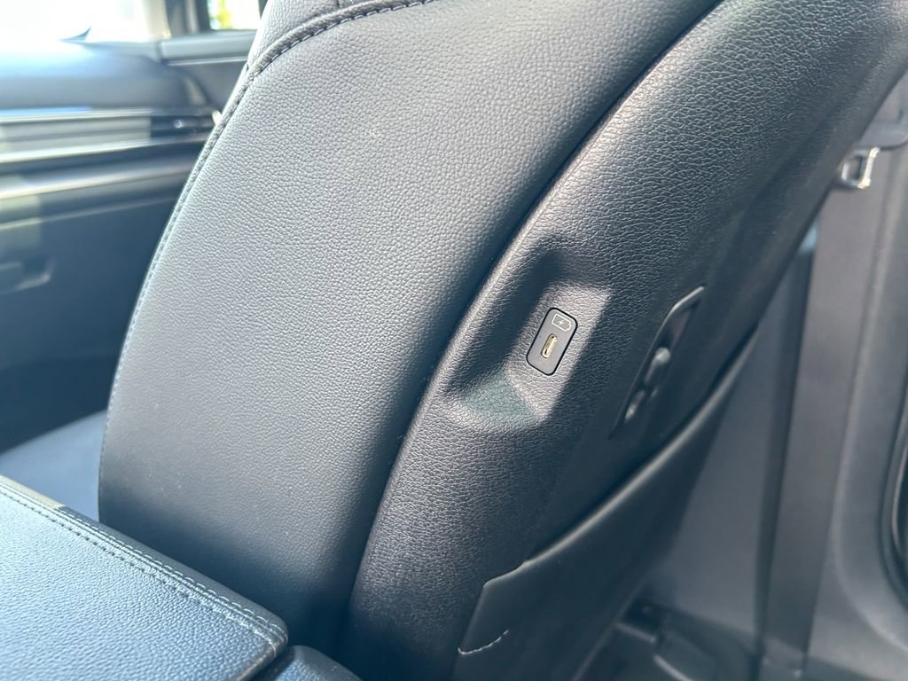 Used 2024 Kia Sportage SX image 35