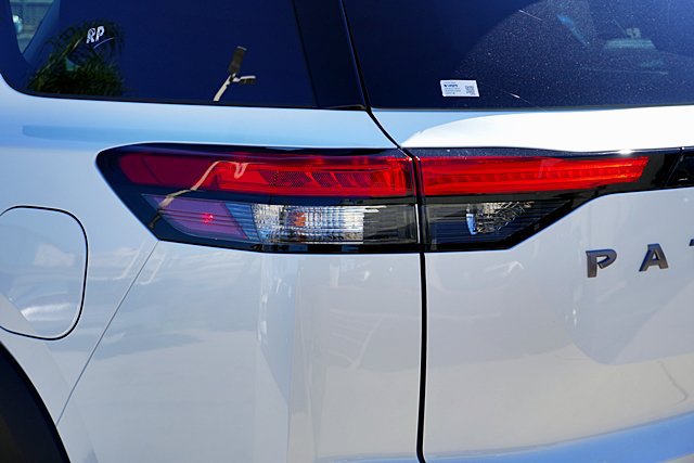 New 2026 Nissan Pathfinder SV w/ Cargo Package FWD image 8