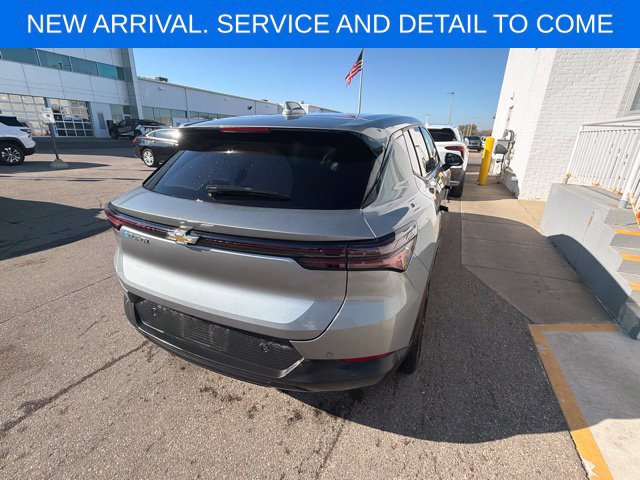 Used 2025 Chevrolet Equinox EV LT FWD image 7