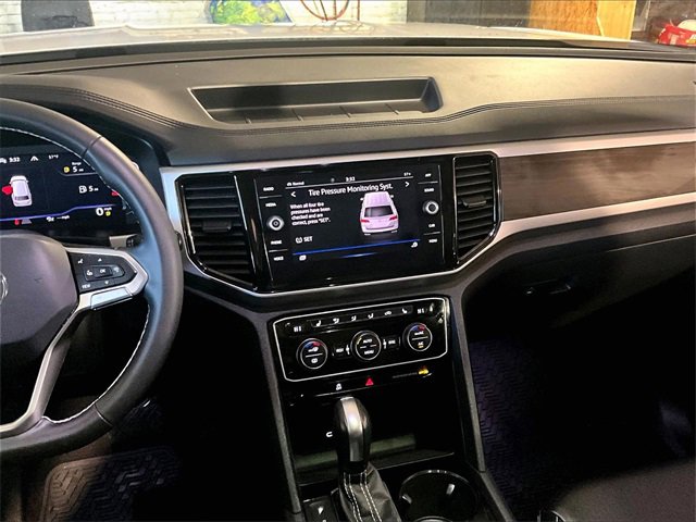 Used 2022 Volkswagen Atlas SE image 6