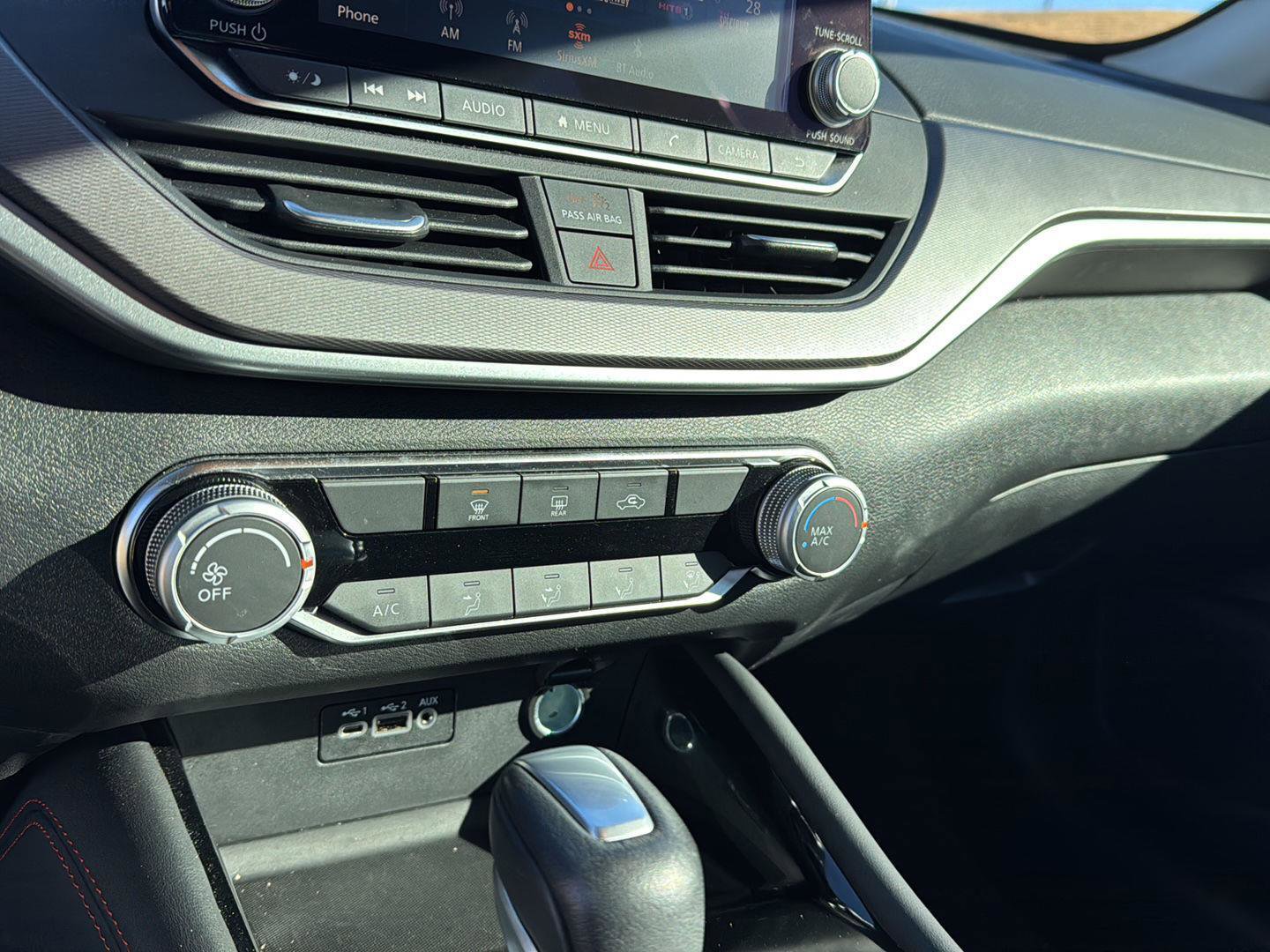 Used 2025 Nissan Altima 2.5 SR image 22