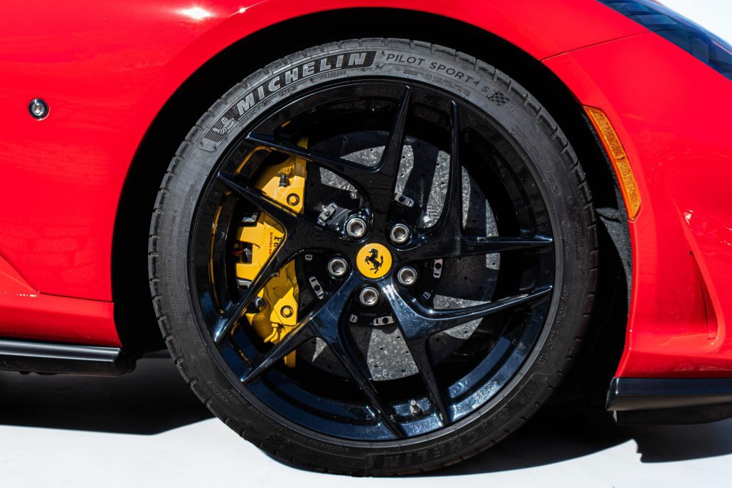 Certified 2018 Ferrari 812 Superfast RWD image 60