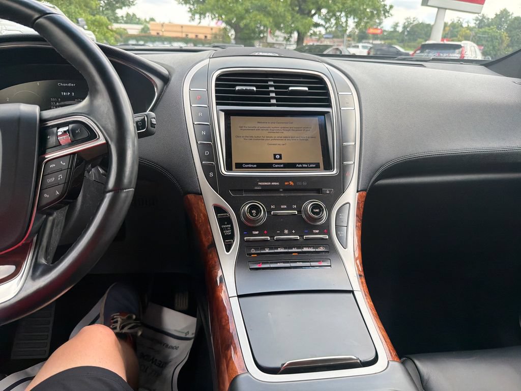 Used 2019 Lincoln Nautilus Select AWD/4WD image 20