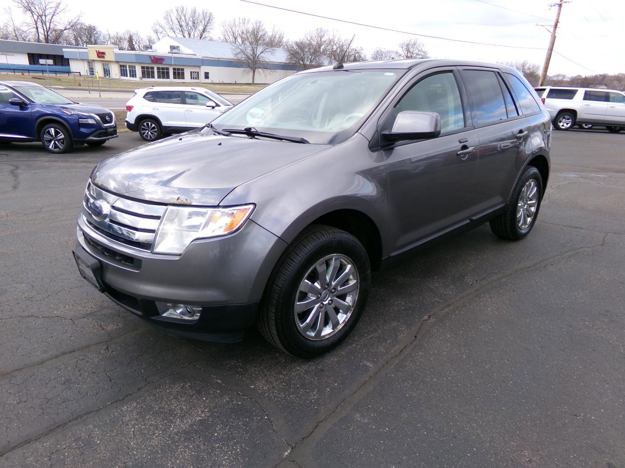 Used 2010 Ford Edge SEL AWD/4WD image 6