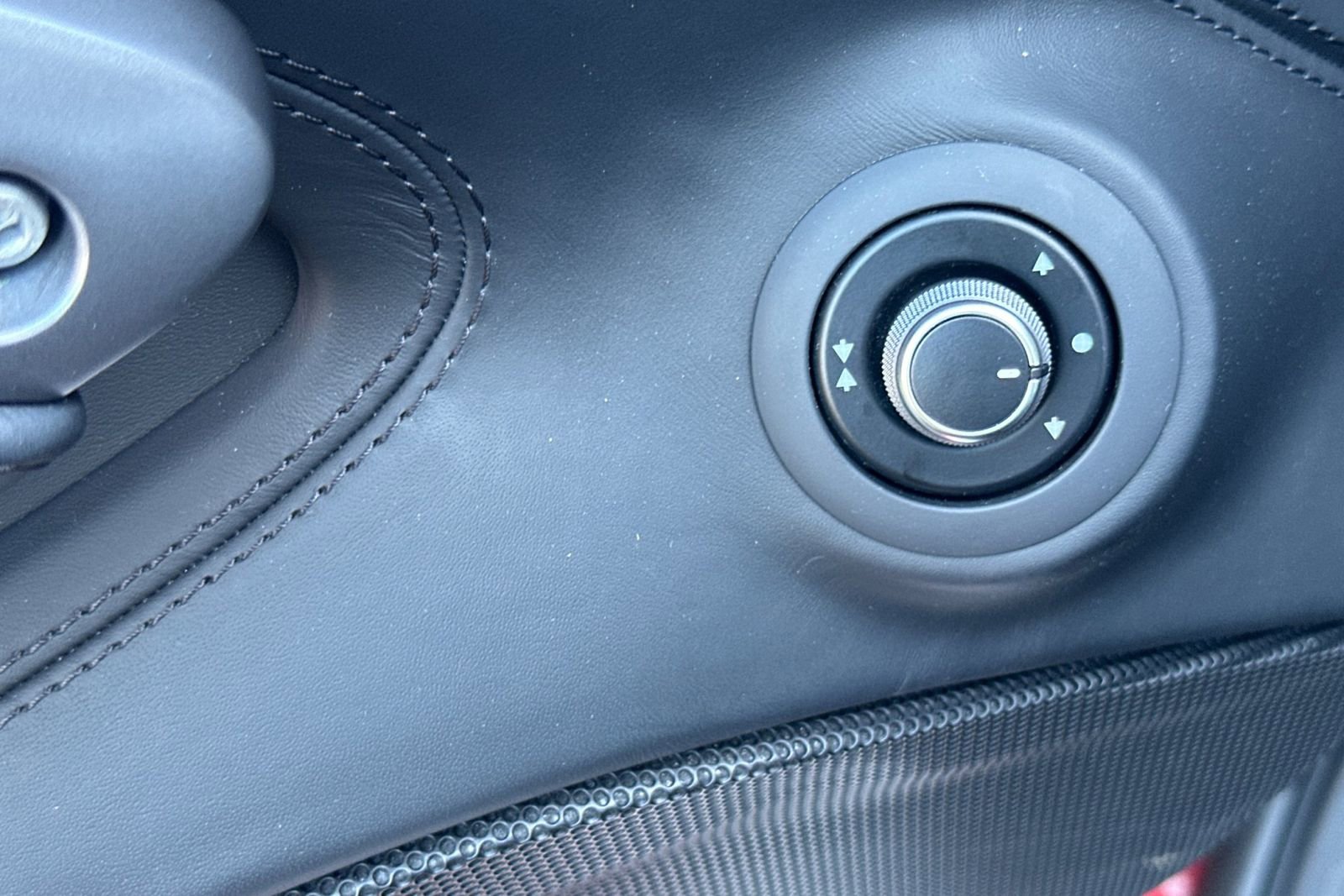 Used 2022 Ferrari F8 Tributo image 14