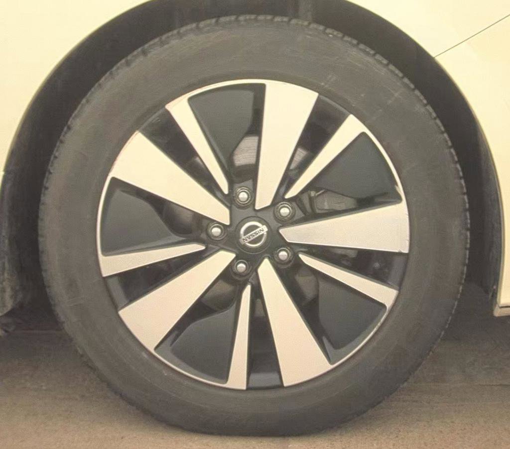 Used 2020 Nissan Altima 2.5 SL AWD/4WD image 13