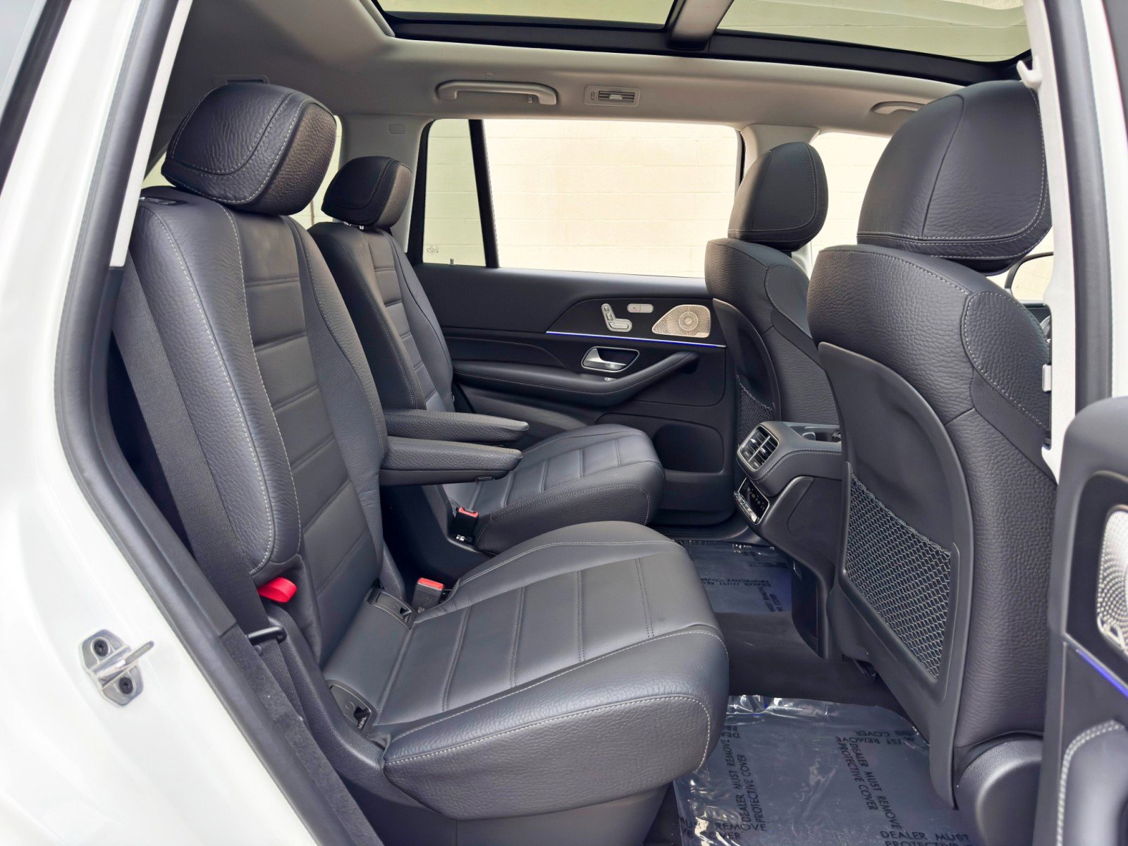 Used 2024 Mercedes-Benz GLS 450 4MATIC image 52