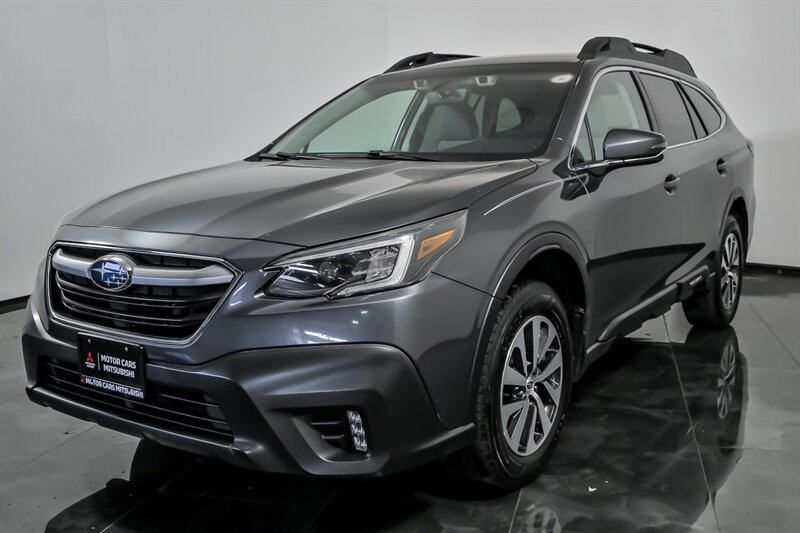 Used 2020 Subaru Outback Premium AWD/4WD image 5
