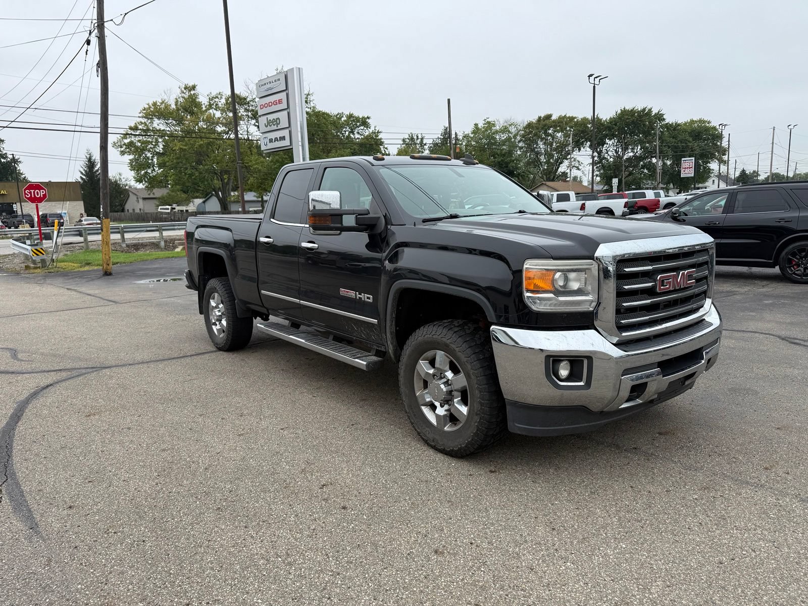 Used 2015 GMC Sierra 2500 SLE w/ All-Terrain HD Package AWD/4WD image 3