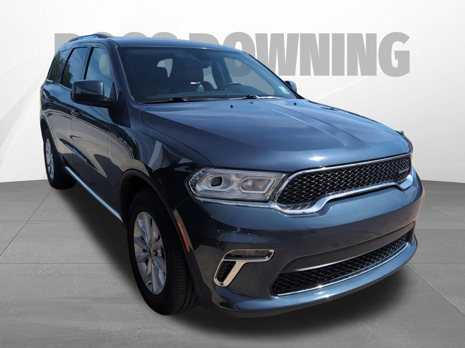 Used 2021 Dodge Durango SXT image 2