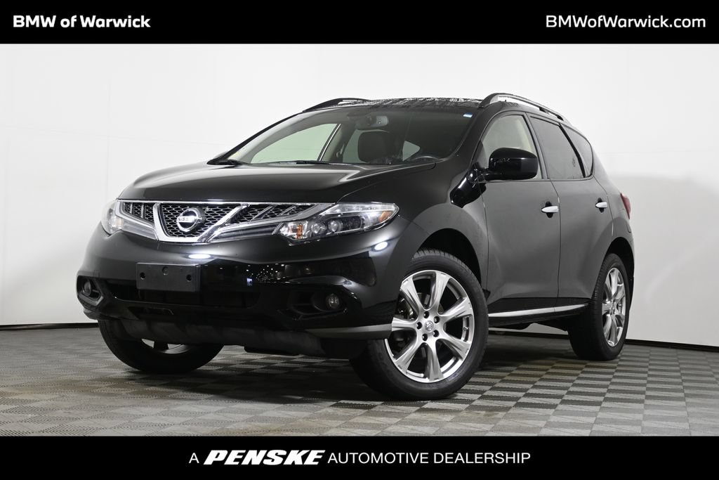 Used 2014 Nissan Murano LE w/ Platinum Edition Package AWD/4WD image 1