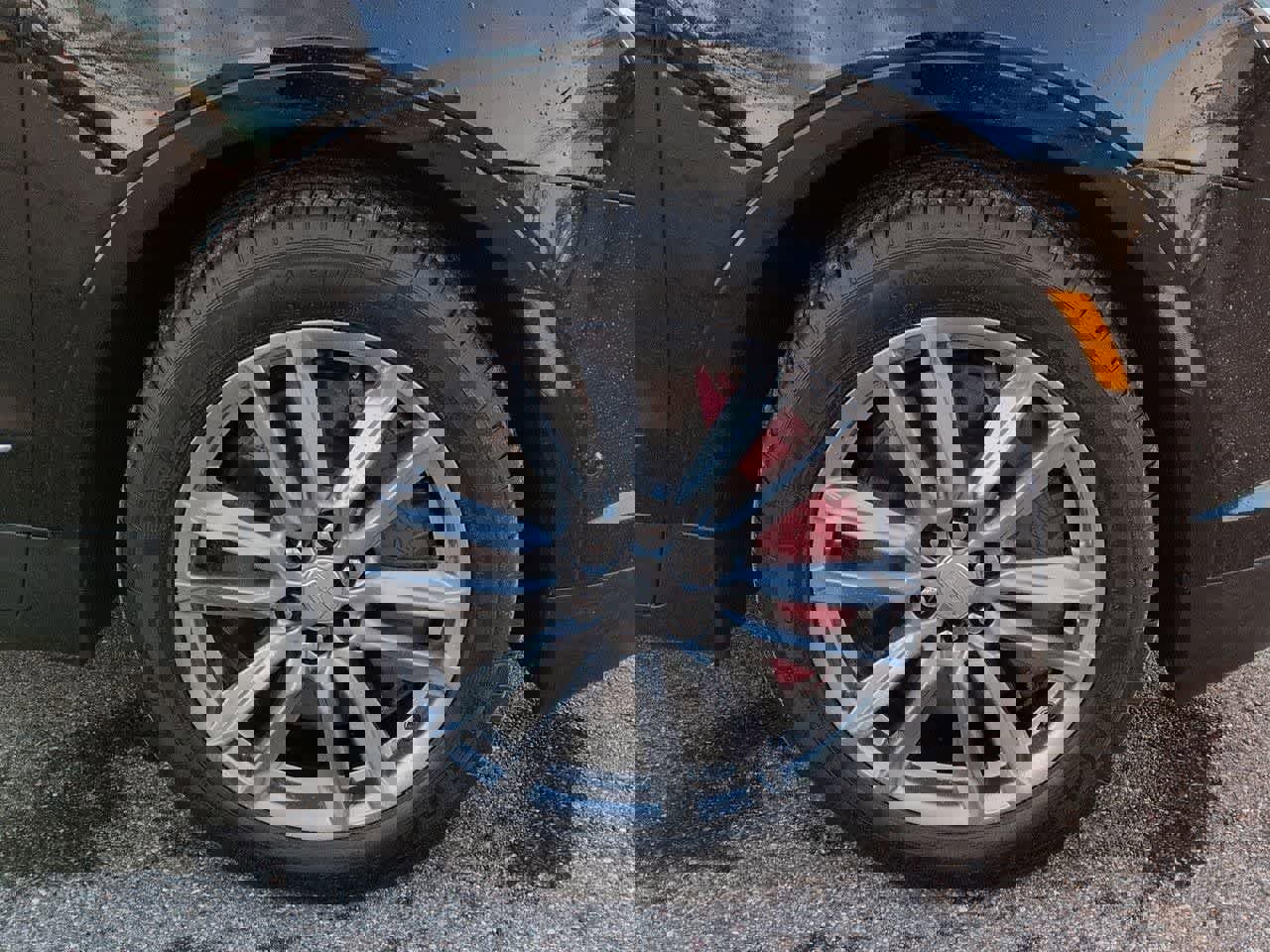 Used 2023 Cadillac XT5 Sportv w/ Technology Package image 13