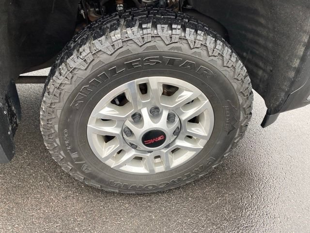 Used 2024 GMC Sierra 2500 SLE w/ SLE Value Package; AWD/4WD image 30