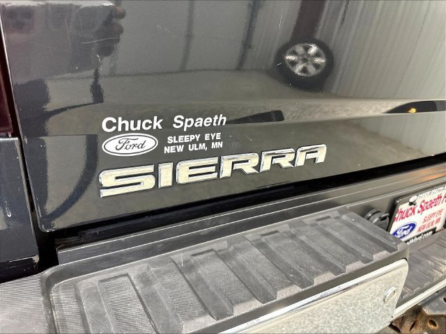 Used 2018 GMC Sierra 3500 SLE w/ SLE Preferred Package AWD/4WD image 27