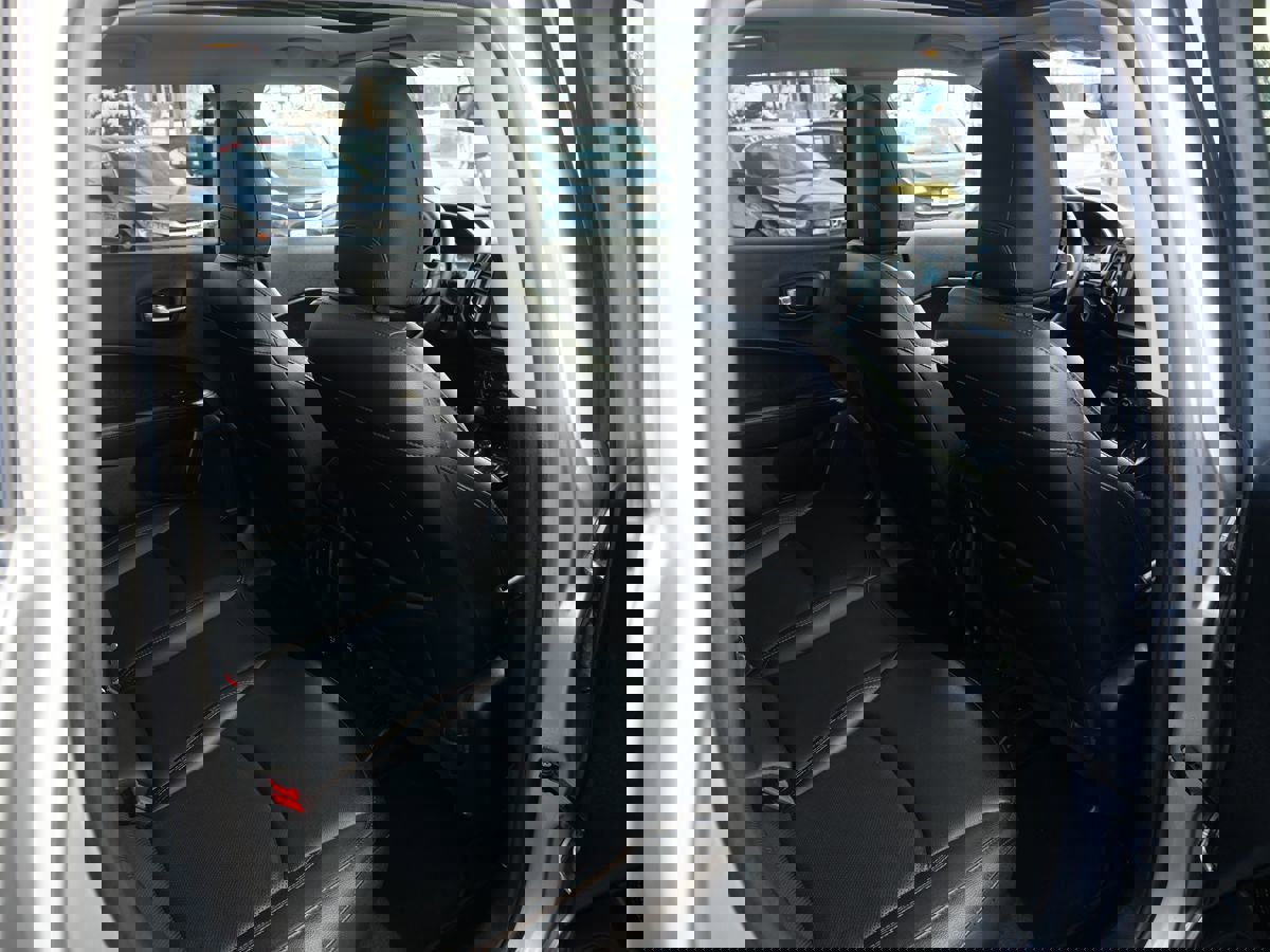 Used 2019 Jeep Compass Limited w/ Safety & Security Group image 24