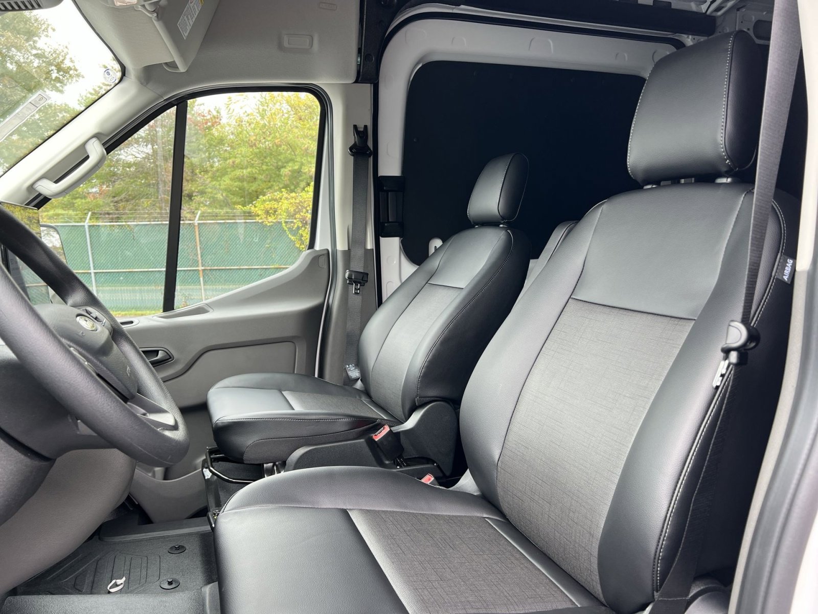 New 2026 Ford Transit 250 148 Medium Roof w/ Load Area Protection Package image 13