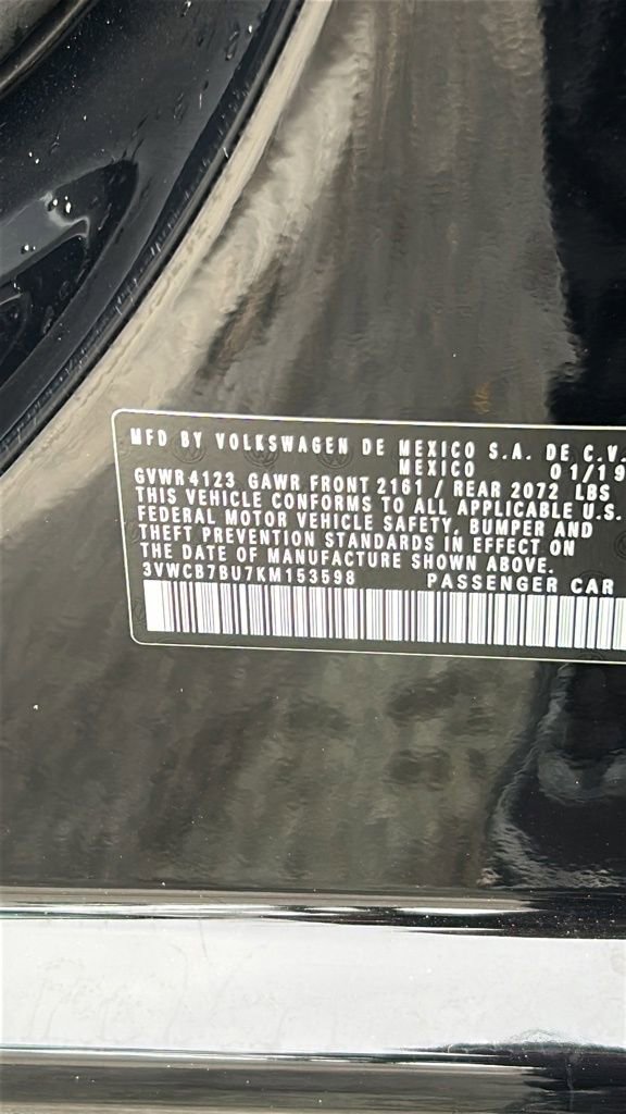 Used 2019 Volkswagen Jetta SE w/ Cold Weather Package image 40