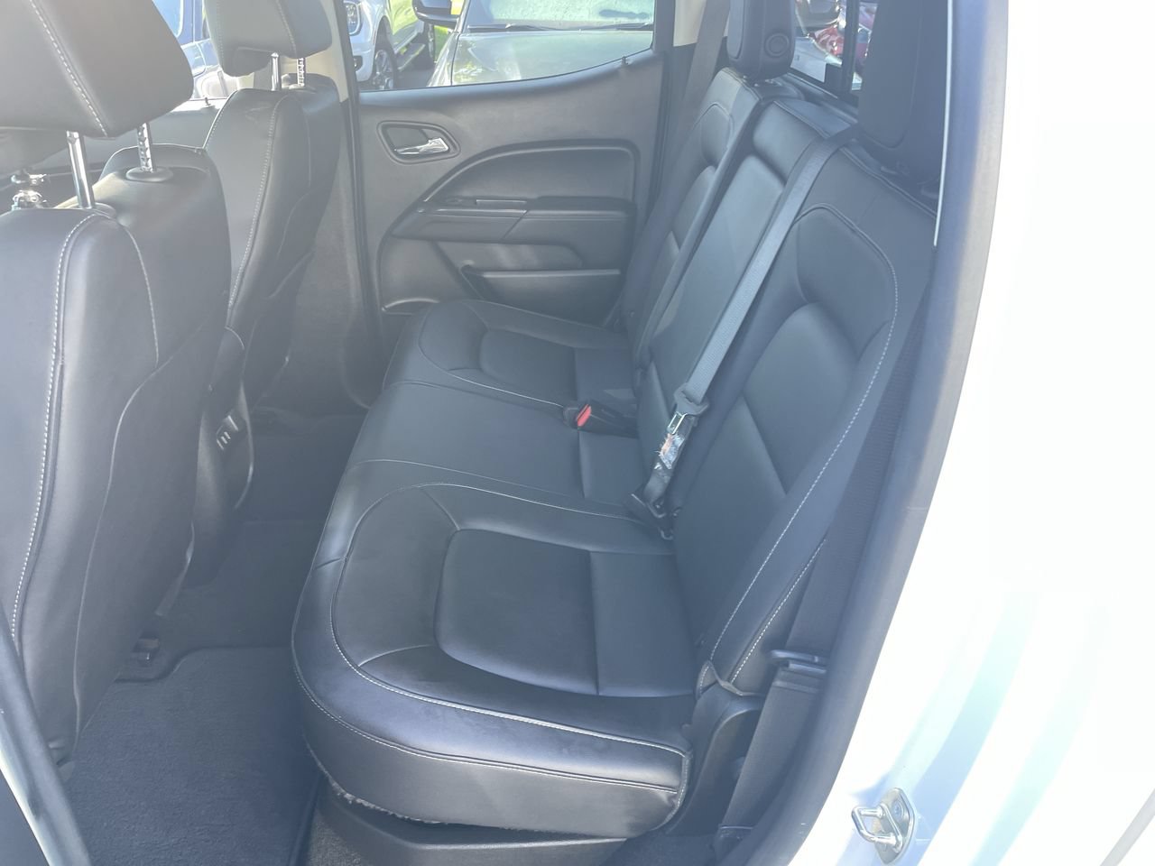 Used 2018 GMC Canyon SLT w/ Driver Alert Package AWD/4WD image 38
