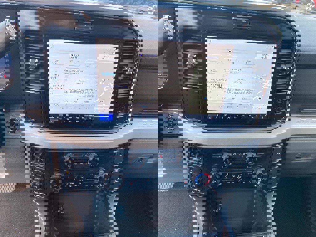 New 2026 Ford F250 XLT w/ XLT Premium Package AWD/4WD image 14